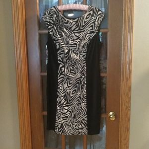 Tianna B. Colorblock Dress